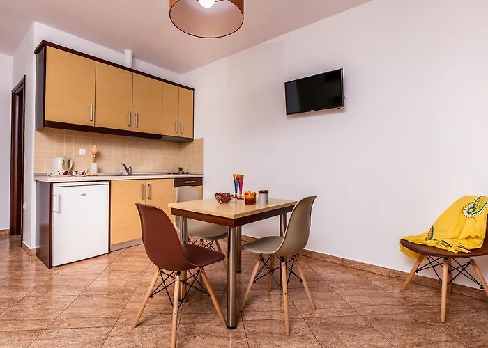 Emotions Скала-Потамиас