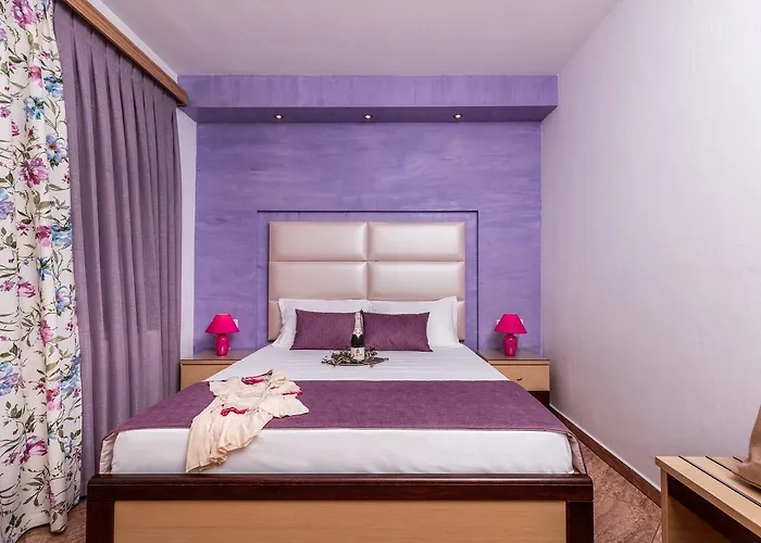 Апартаменты Emotions *