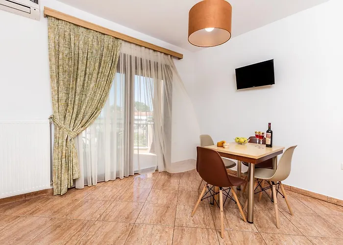 Emotions Апартаменты